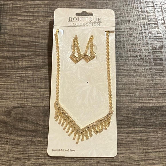 Necklace Earrings Set - Picture 1 of 4